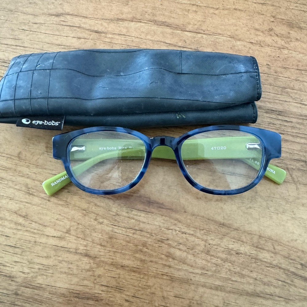 Eye Bobs reading glasses with case 1.50
